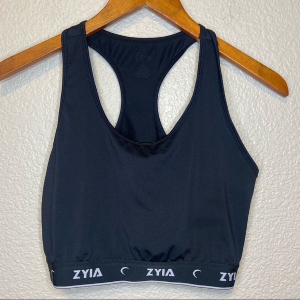 ZYIA Active‎ Racerback Sports Bra Size Medium